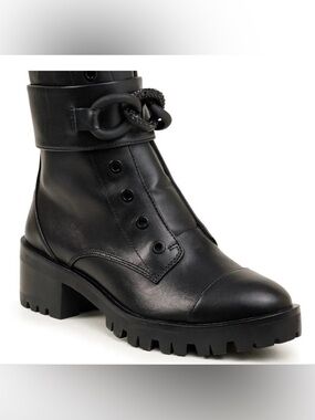 Karl Lagerfeld Paris Pepper Black Leather Lug-Sole Ankle Boots Chain Accent 7.5